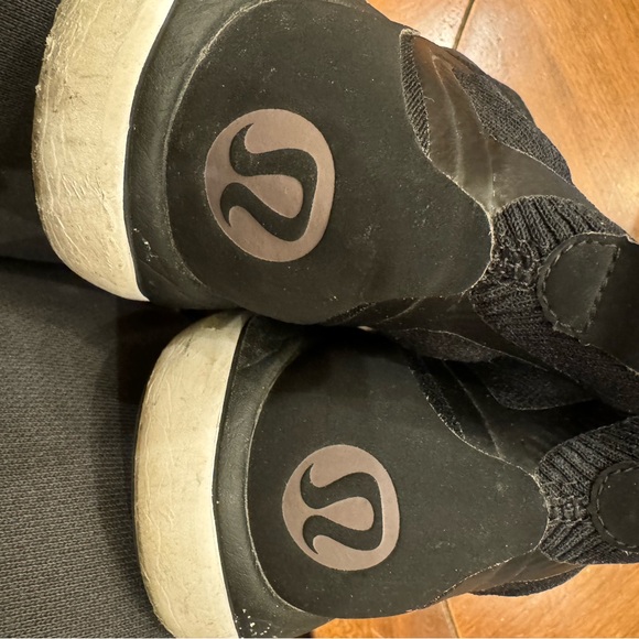 lululemon Women's Charge Feel Mid Workout shoes Size 9 1/2  Running Athlesure - Picture 11 of 13